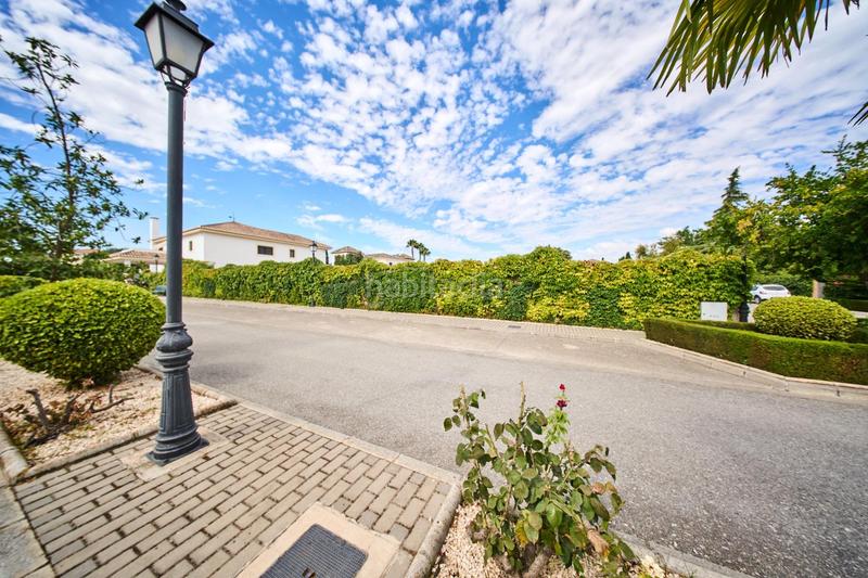 Foto efacb08d-cb30-442f-8910-9d8bd5155e9e. Terreno residencial en urbanizacion de la romana 5 última parcela en la romana Ambroz 1.000 m en Vegas del Genil