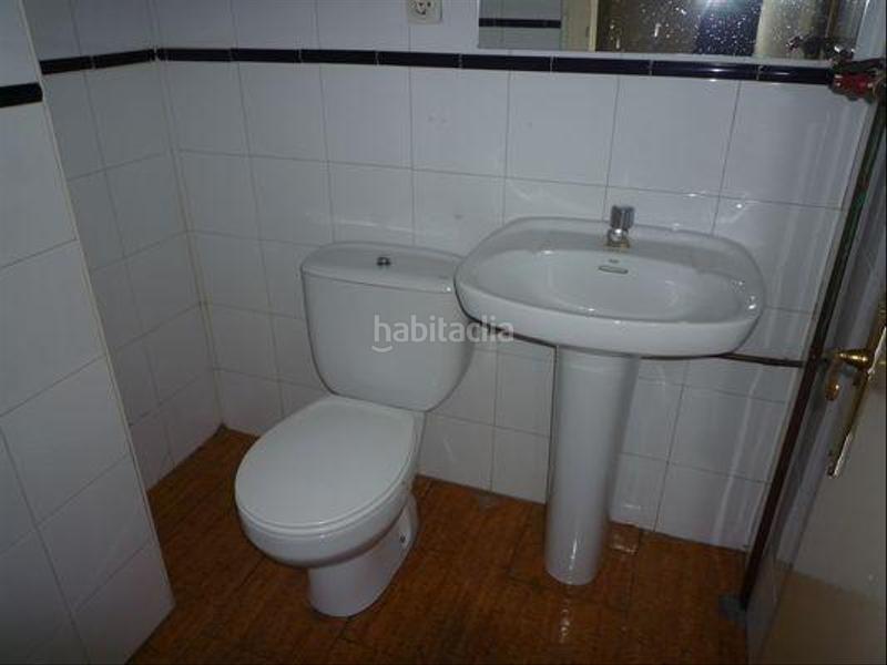 Foto 8119d2d9-c4df-4fa5-a77e-16f23cdb1503. Rent business premise in calle calle del cristo de medinaceli in Granada