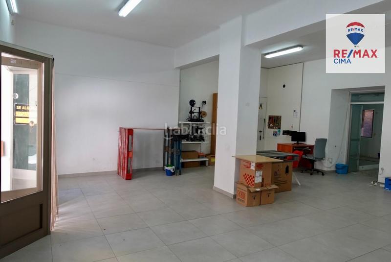 Foto 8e2b3009-0980-47fd-adee-b392554544d2. Lloguer local comercial a calle perez 2 a Cúllar