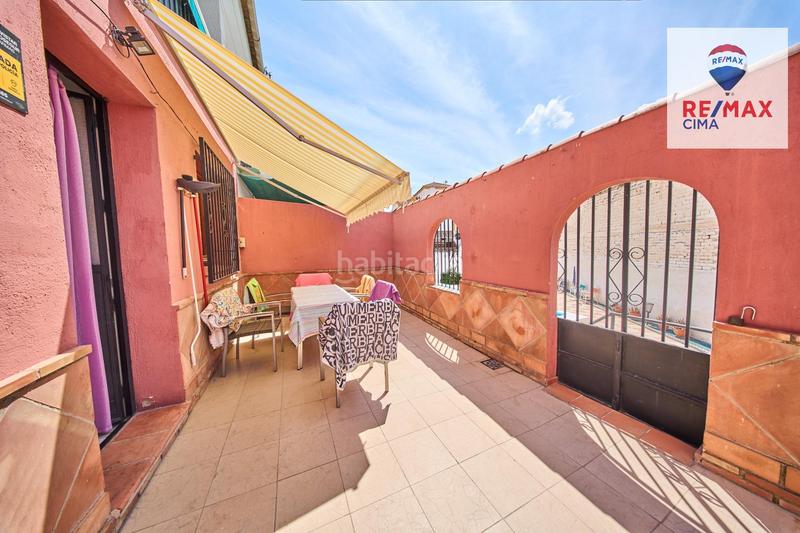 Foto 24a3558e-b81c-4509-bbde-33b24a797adc. Semi detached house in calle sevilla (be) 8 in Belicena Vegas del Genil
