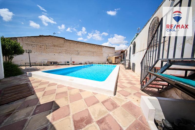 Foto 5c64aff4-7f16-4e95-8a31-5228b0601071. Semi detached house in calle sevilla (be) 8 in Belicena Vegas del Genil