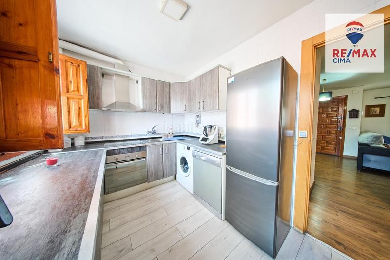 Foto c04dffd8-8946-4929-b02f-4ea7ac0f1286. Semi detached house in calle sevilla (be) 8 in Belicena Vegas del Genil