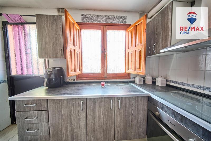 Foto e6ee68d6-40d9-403f-8e25-9139b8cc5923. Semi detached house in calle sevilla (be) 8 in Belicena Vegas del Genil