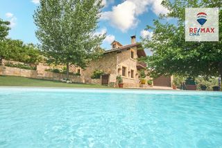 Casa en Poligono 72 parcela 122 72. Una joya escondida entre olivares centenarios lujo rural en el c
