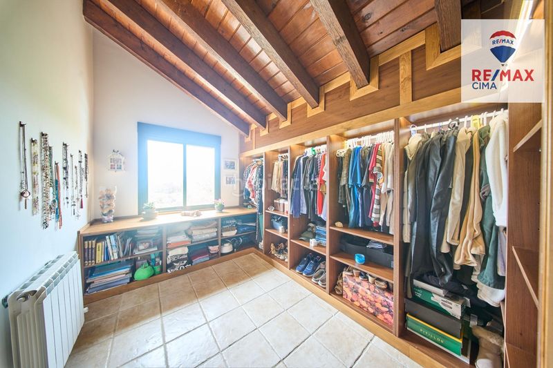 Foto fd104378-5daa-47dd-8627-57e9c4a84988. Casa in poligono 72 parcela 122 72 in Alcalá la Real