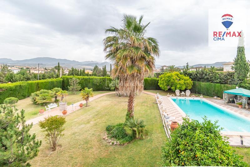Foto 11a236ae-45db-4c6e-8408-dd4cc984ca70. Chalet en calle urbanización los alijares 40 chalet exclusivo urbanizacion los alijares con parcela de 3.748 m2 en Otura
