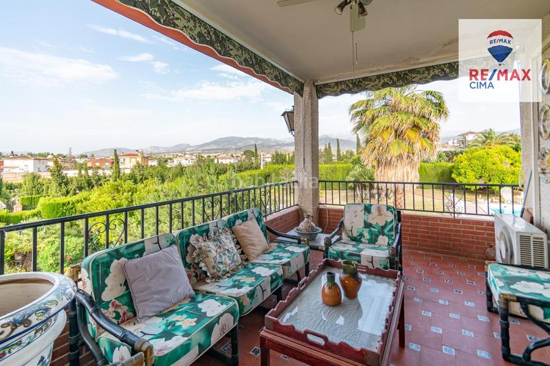 Foto f9286162-6b50-4275-ad0a-abb2c3d63786. Chalet en calle urbanización los alijares 40 chalet exclusivo urbanizacion los alijares con parcela de 3.748 m2 en Otura