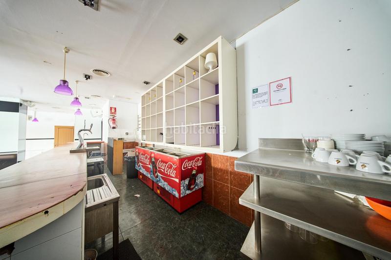 Foto 1c9a2670-ce2c-4858-9e04-1ca05ee7a7e8. Local comercial a Plaza de Toros Granada