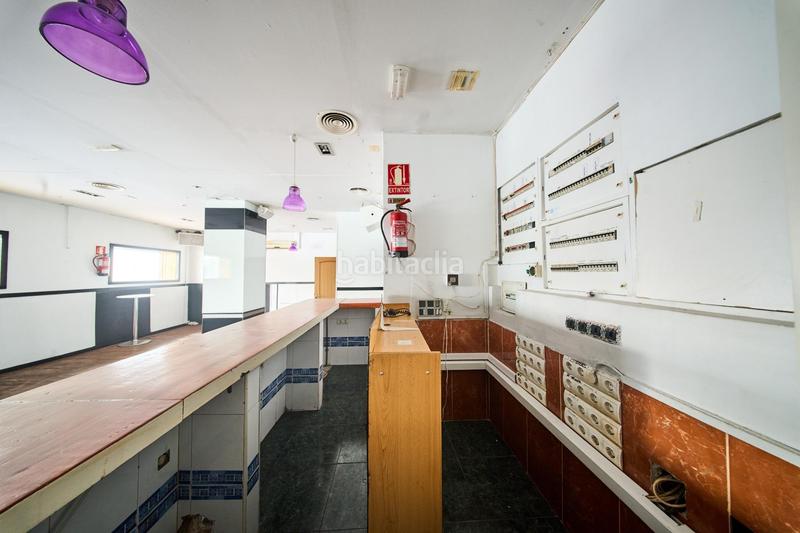 Foto 394bb5f8-732d-49fd-a42f-abf9a5d2a715. Local comercial a Plaza de Toros Granada