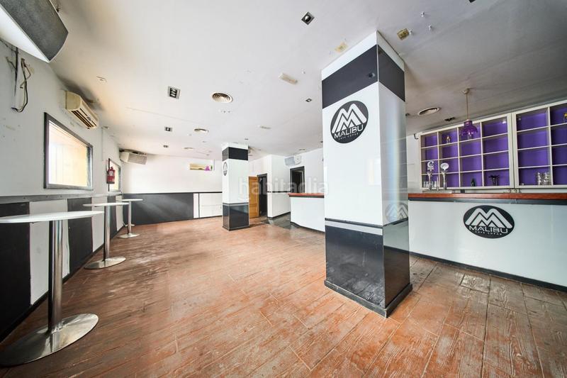 Foto 3b78c3eb-5e18-44ba-8d1d-abeb752ed9f8. Local comercial a Plaza de Toros Granada