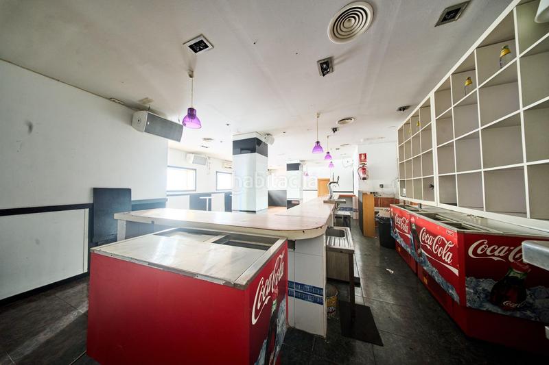 Foto 4df51903-409e-41fc-b14c-4a6c68bbd9ff. Local comercial a Plaza de Toros Granada