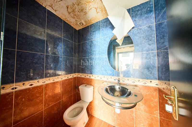 Foto b0b43bc0-7d91-45e3-b229-c90271e87536. Local comercial a Plaza de Toros Granada