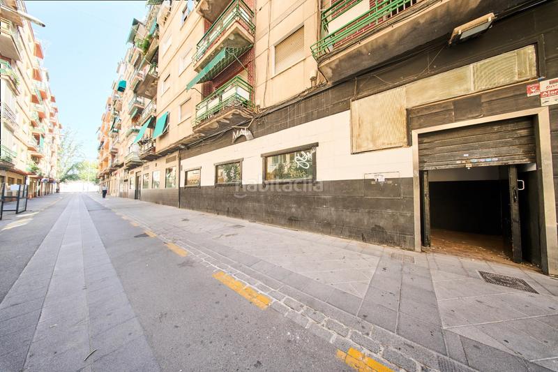 Foto e483655c-8192-4f8f-b30e-5d81ed74f31e. Local comercial a Plaza de Toros Granada