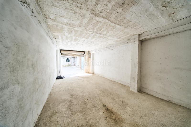 Foto 9dcd1543-b15a-48a0-9e40-9f462113e324. Autoparkplatz in San Ildefonso Granada