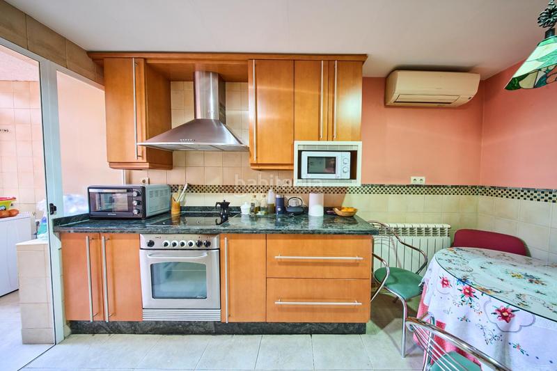 Foto 9f8815ba-1754-4546-946b-c9c1e69a7952. Location appartement dans plaza albert einstein 2 dans Granada