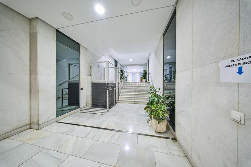 Foto bbc93141-67b3-43f4-86e0-d07e3834ef00. Location appartement dans plaza albert einstein 2 dans Granada
