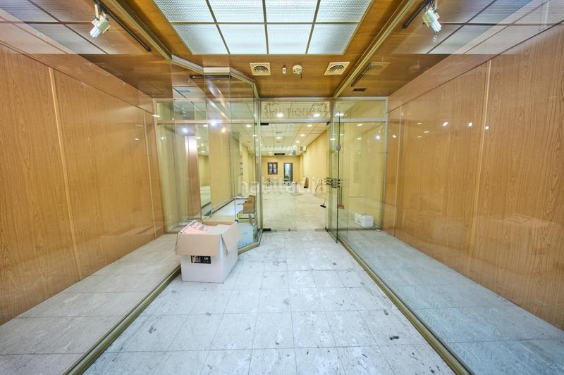 Foto 068b39ee-dd8c-4135-96f3-d94bb482dcda. Business premise in Centro - Sagrario Granada