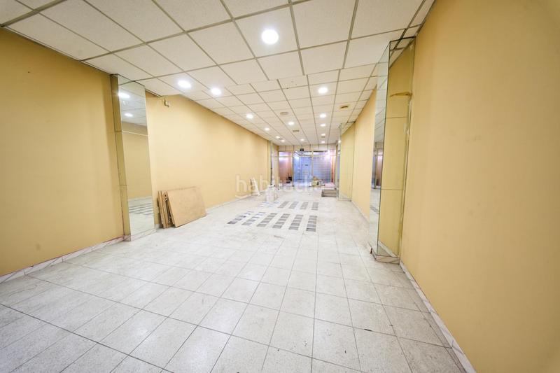 Foto 400c0c76-ab79-41c2-b92b-bf654adb79da. Business premise in Centro - Sagrario Granada