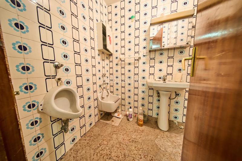 Foto ae221c91-ea2d-4e39-aa29-1654a8286c97. Business premise in Centro - Sagrario Granada