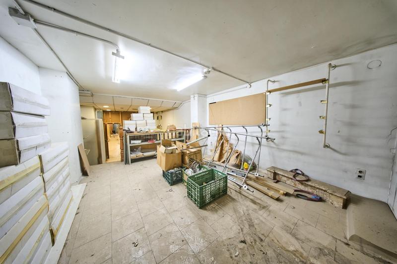 Foto cd83d389-bc7b-4b36-947c-6a0542cd7bd3. Business premise in Centro - Sagrario Granada