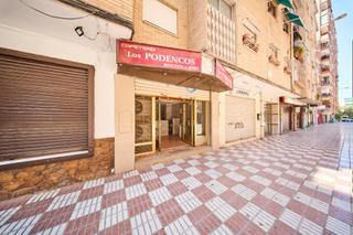 Local Comercial en Barrio de Zaidín