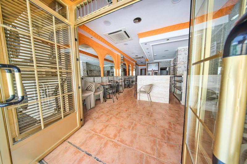 Foto b24a394e-3aab-4b24-8c74-6d2f083bb559. Local comercial local en reina mora en Barrio de Zaidín Granada