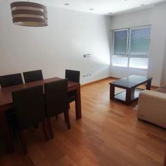 Miete Etagenwohnung  Calle gobernador pedro temboury. Piso reformado para estudiantes o familias en zona alcampo, gran