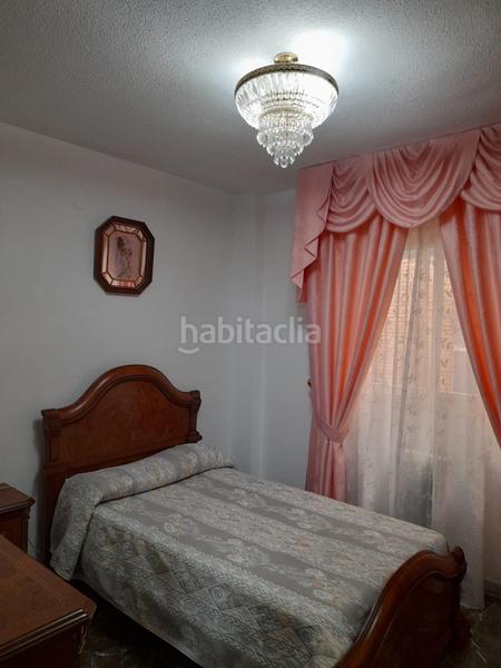 Foto adc4ded8-3cfe-4353-8d7d-3c9443084dae. Alquiler piso en calle morena 3 se alquila piso luminoso y totalmente amueblado, ideal para estudiantes o trabajadores que buscan comodidad, ubicación estratégic en Granada