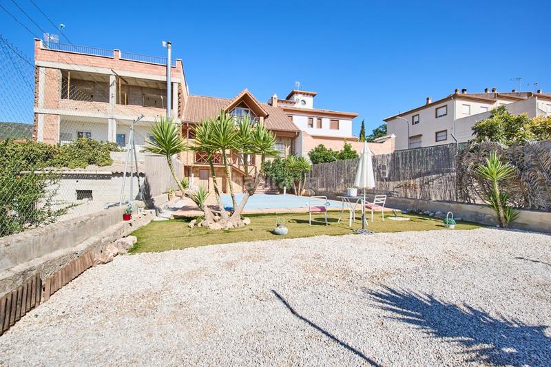 Foto 733d784a-e8db-4127-b87c-72dbe75ce892. Casa adosada un hogar que invita a vivir y crear recuerdos en Íllora