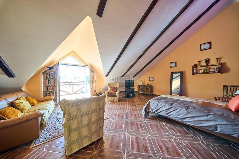 Foto e355b736-95cb-443b-a9c2-296b1aa287d2. Casa adosada un hogar que invita a vivir y crear recuerdos en Íllora
