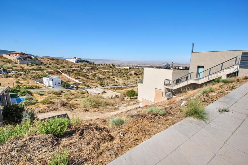 Foto 3c9a52b6-7c3a-4ea7-b9b9-52ff0c38542e. Wohngrundstück in Altos de la Zubia Zubia (La)