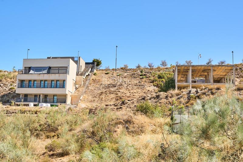 Foto 5166a04b-614b-460e-8d45-7d31e65a3bdb. Wohngrundstück in Altos de la Zubia Zubia (La)