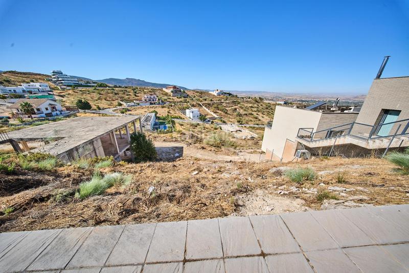 Foto ad11a3ed-a23d-479a-ae43-08436c08c399. Wohngrundstück in Altos de la Zubia Zubia (La)