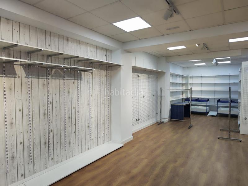 Foto 20a3ee73-f2e4-475a-8fd4-13c83cf1ab39. Location local commercial dans Camino de Ronda 139 dans Granada