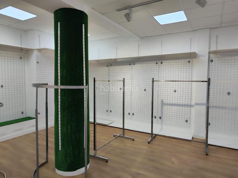 Foto c844974c-6d4a-434c-bc30-e5278d7e55c6. Location local commercial dans Camino de Ronda 139 dans Granada