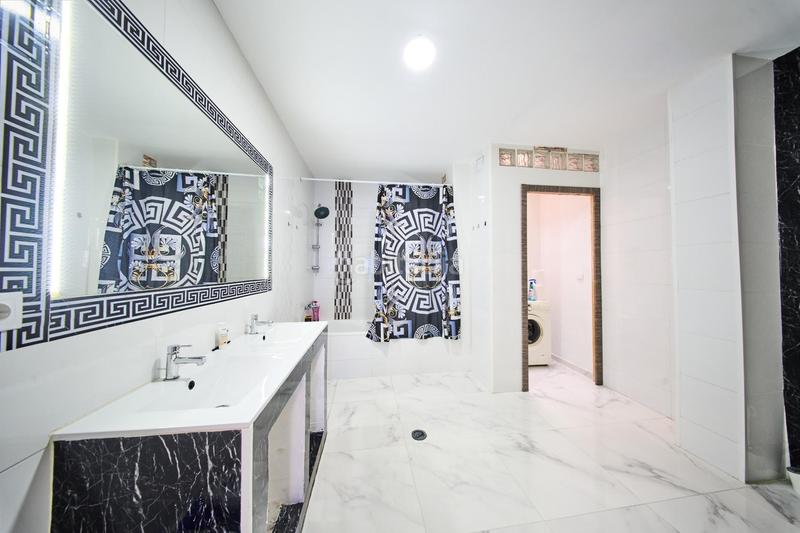 Foto 3a7d1391-c6eb-49c8-819b-99d7c165a901. Maison jumelée dans ayuntamiento 4 dans Láchar