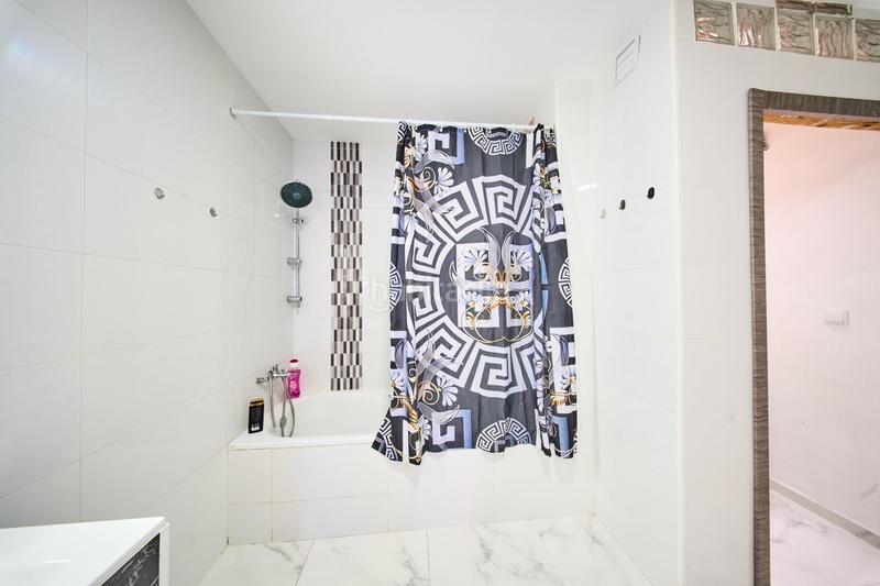 Foto 5e7092c6-2584-4b6e-adbe-fc3d96128523. Maison jumelée dans ayuntamiento 4 dans Láchar