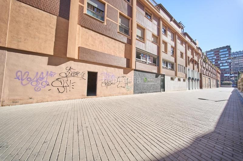 Foto 1c175e05-1f9d-403e-8fb0-db549d765693. Business premise in Plaza de Toros Granada