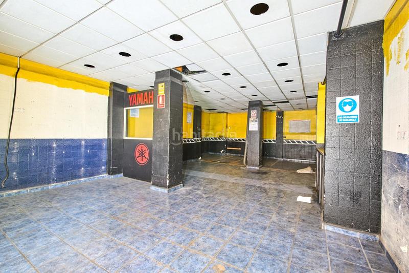 Foto c19b49f7-60d2-476b-9813-f947afa1381e. Local comercial a camino Camino de Ronda a Camino de Ronda Granada