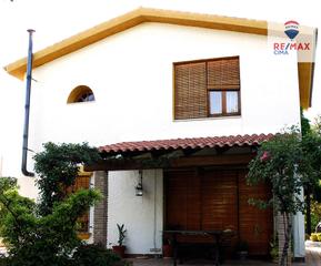 Chalet in Baza. Exclusiva casa rústica de lujo en baza granada