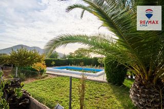 Casa en Avenida del para�so 46. Un cachito de paraiso se vende en atarfe
