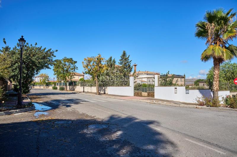 Foto d6cbbcdb-b86c-4aad-a027-c5b06a13b83f. Wohngrundstück in calle tórtola 20 in Belicena Vegas del Genil