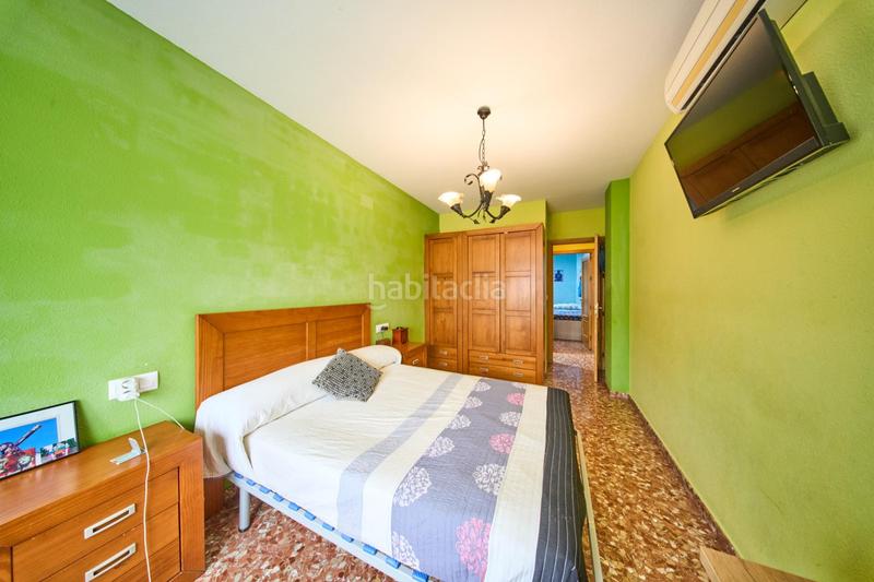 Foto 349ec11b-ff6a-4fa2-a68e-a88189a0717a. Pis a calle de reyes católicos 10 a Híjar Gabias (Las)