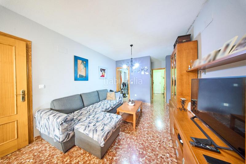 Foto 86e63705-86ef-4d30-a709-6c6a0016f28b. Pis a calle de reyes católicos 10 a Híjar Gabias (Las)