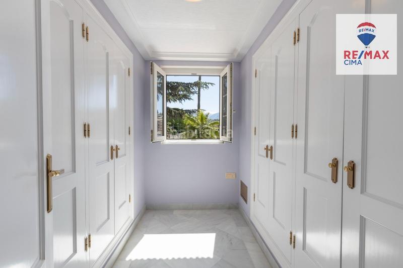 Foto 8dcf8b85-ac79-4b63-86d9-72f5e47911a0. Chalet mit heizung parking pool in Crta. De la Sierra Granada