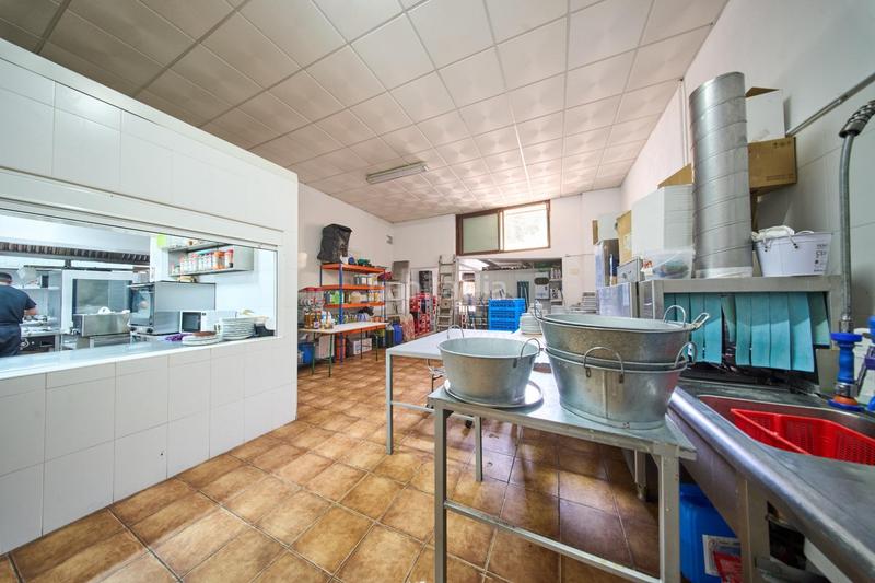 Foto 91416e9e-c016-49fa-a182-985ed5c561b1. Building in Quesada