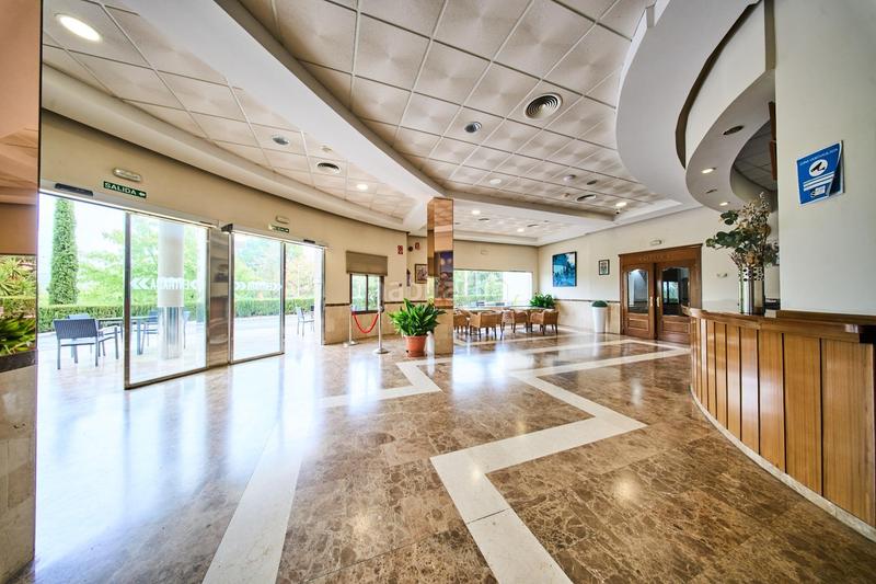 Foto de1d7530-34d7-4b6c-8f6e-8e142fd0c941. Building in Quesada