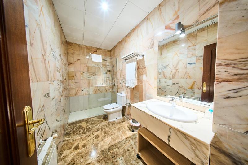 Foto 6cabfc33-db02-4987-8866-811dbeffbc74. Edificio en Quesada