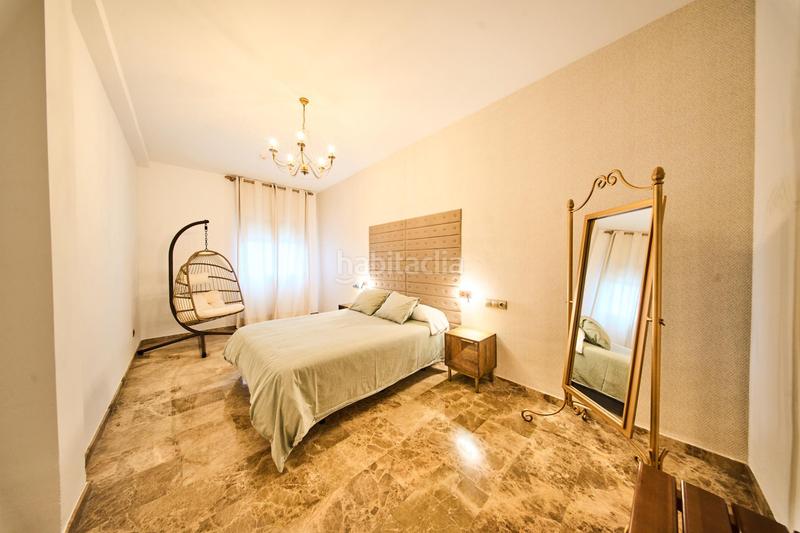 Foto e1008c11-37c3-4a08-bf49-e54845902e8e. Edificio en Quesada