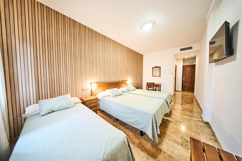 Foto fe9dc741-2137-4c86-9112-32ccab9cac53. Edificio en Quesada